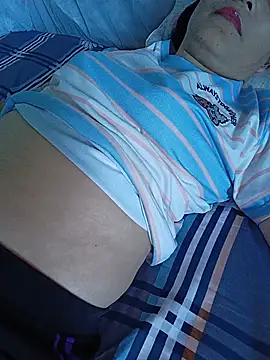 Doremon_95 Adlı Modelin Canlı XXX Sohbeti