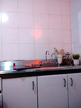 natasha__romanov Adlı Modelin Canlı XXX Sohbeti
