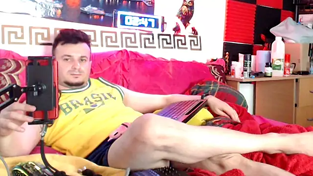 Hugec0ck007 Webcam show