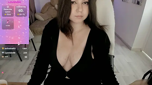 DiaAngell Adlı Modelin Canlı XXX Sohbeti