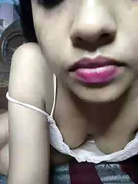 ALIZA_FENDY's Webcam Show