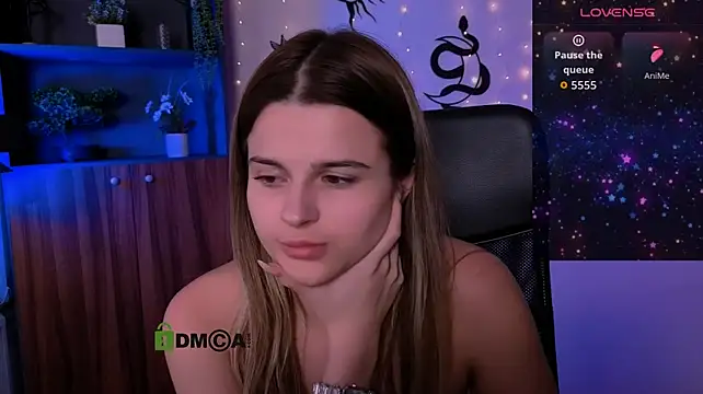 berry_alma's Live XXX Chat