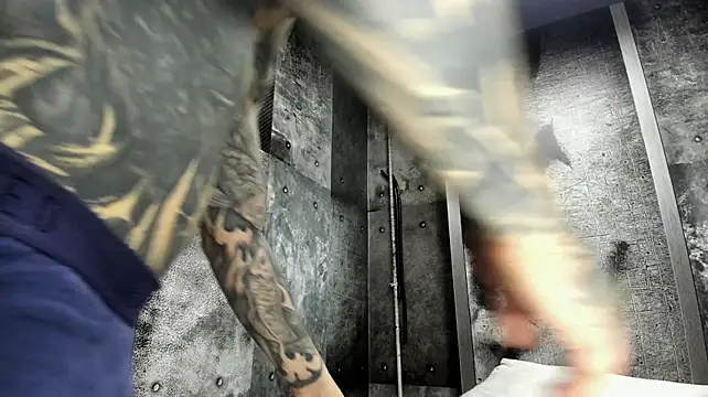 แชท XXX สดของ Gury_tattoo
