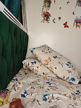 Cum-Quin Adlı Modelin Web Kamerası Şovu