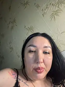 Chat XXX en directo de Naughtbaby_2025