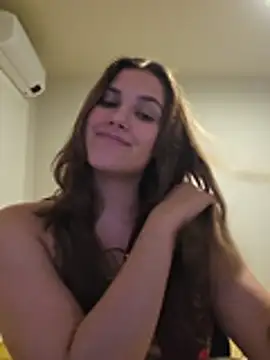 MiaRides19 – Naživo XXX chat