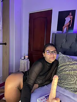Czat XXX na żywo – ema_zoe