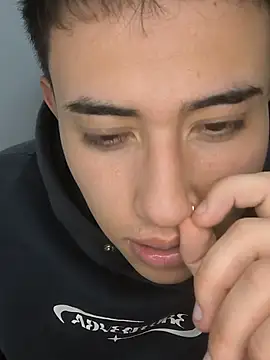 Chatroom XXX en direct de Thiagoo_Vega
