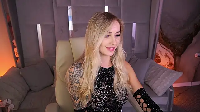 GraceCandy Adlı Modelin Canlı XXX Sohbeti