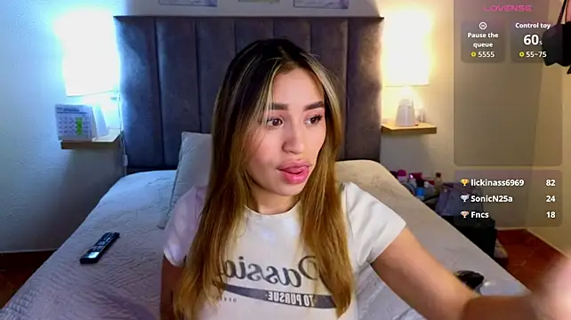 Czat XXX na żywo – Victoria_Hils