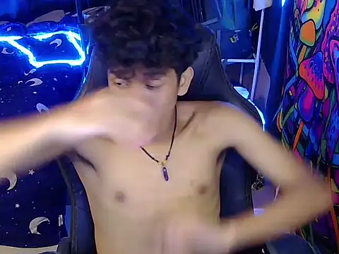 hugekenbigcock Pertunjukan Webcam