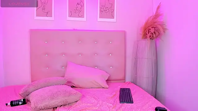 CALIOPE_777 即時 XXX 聊天