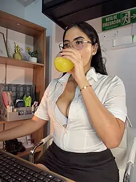 I_AM_SOPHIE_ Live XXX-chat
