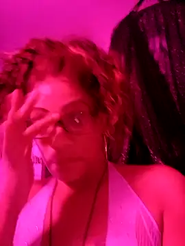 Chatroom XXX en direct de MistressDoveQuiteDom91