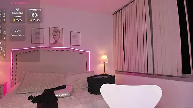 צ'אט XXX בשידור חי של Isabella_ev
