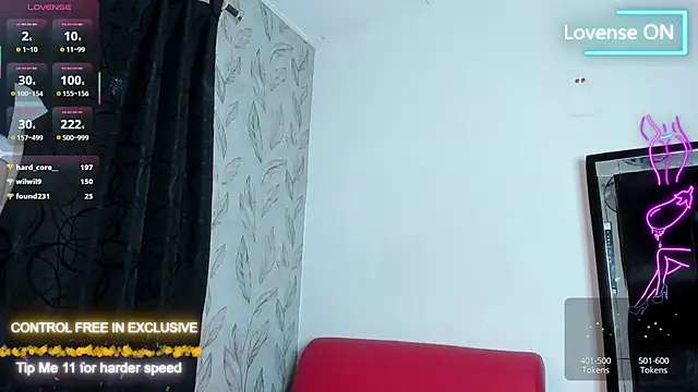 Chat XXX en directo de Cyka_Semenobitch