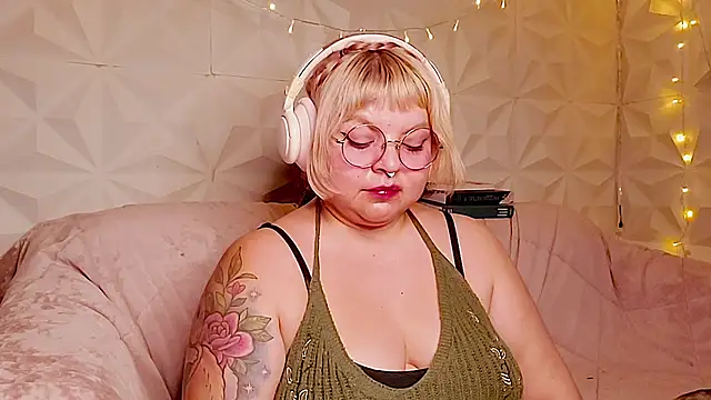 Satyn_doll's Live XXX Chat