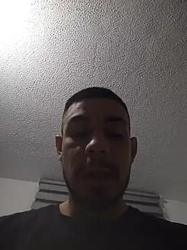 Taylor_DiamondBoy Live XXX-chat