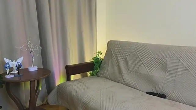 Chat +18 de MarcipanoCipillini ao vivo