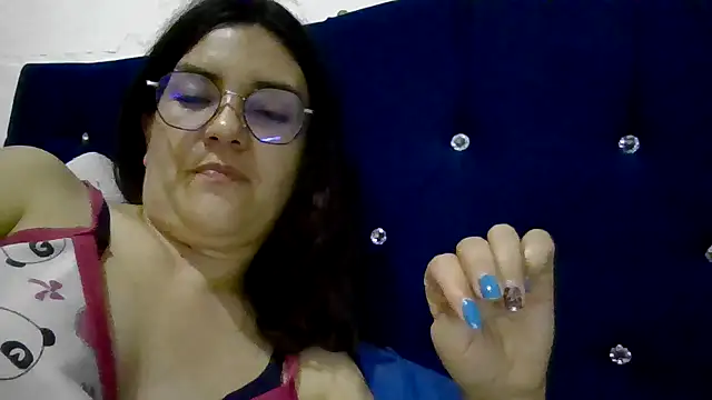 princessbella93 লাইভ XXX চ্যাট