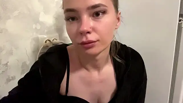 KimberliBaskerville 现场XXX聊天