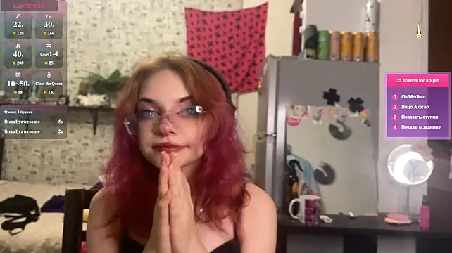 Webkamerová show RedKittySquirrel