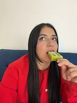 KallyMyller1 现场XXX聊天
