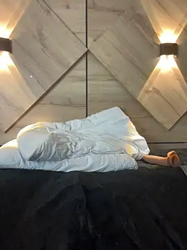 Chat +18 de MiaBlonde1 ao vivo
