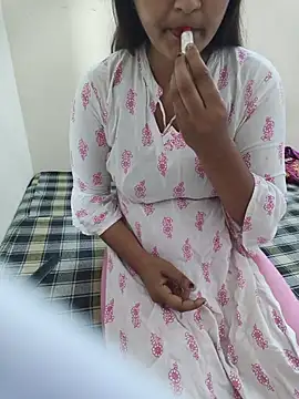 XXX chat uživo modela saijal_rao