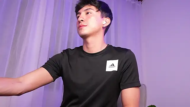 sweettaaron01 Webcamshow