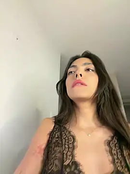 ZaraLuuv Adlı Modelin Canlı XXX Sohbeti
