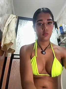 EmmaRoux_ Live XXX Chat