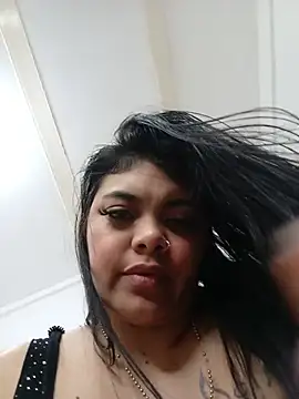 XXX chat uživo modela luxuryluna