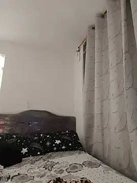 YaraDuartee live XXX chat