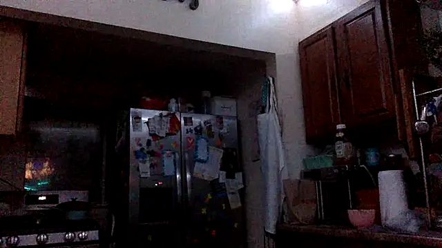 CurvyTrans2002 Live XXX-chat