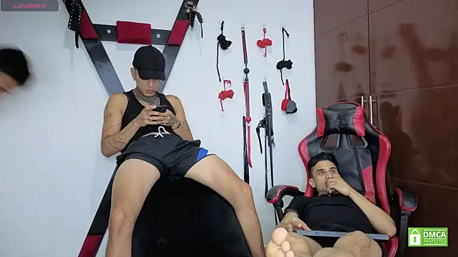 EliteBoysLive Chat XXX in diretta