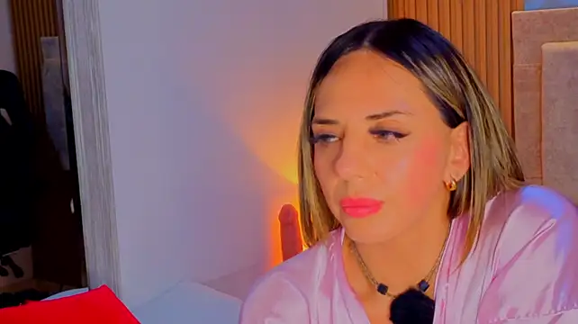 laiamilf – Naživo XXX chat