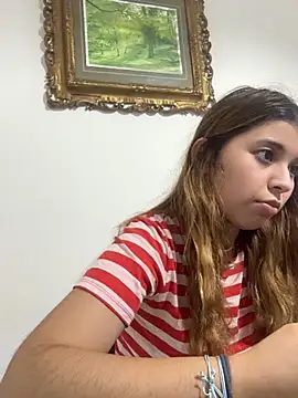 baddieasiantv Adlı Modelin Canlı XXX Sohbeti