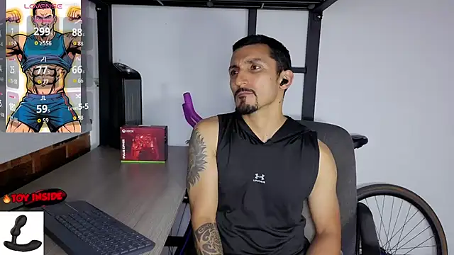 Marck_Muscle Adlı Modelin Canlı XXX Sohbeti