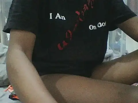 FatAss_baby élő XXX-chatje
