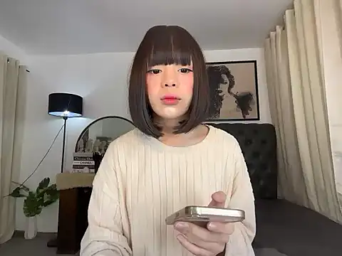 Pumi_akiko Pertunjukan Webcam