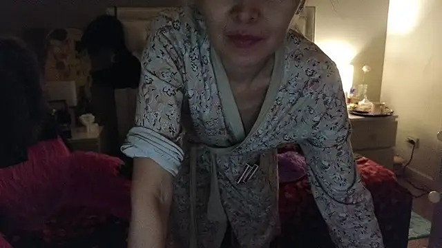 RoxalanaStar Chat XXX in diretta