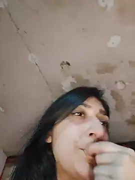 Živý XXX chat MaiaExotic