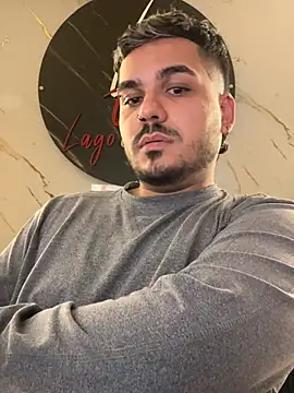 LatinBearX Webcam Show