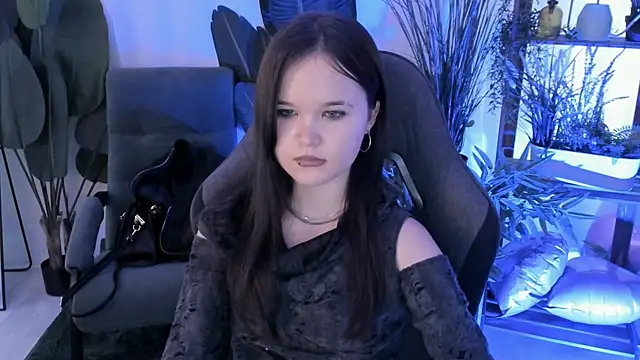 Elainebeness XXX чат на живо