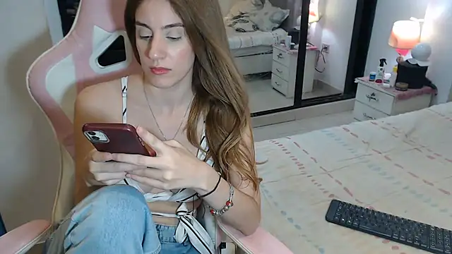Chatroom XXX en direct de _SexyDoll_