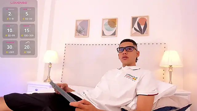 liian_23 Webcam-Show