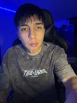 Chat +18 de pabonsito ao vivo