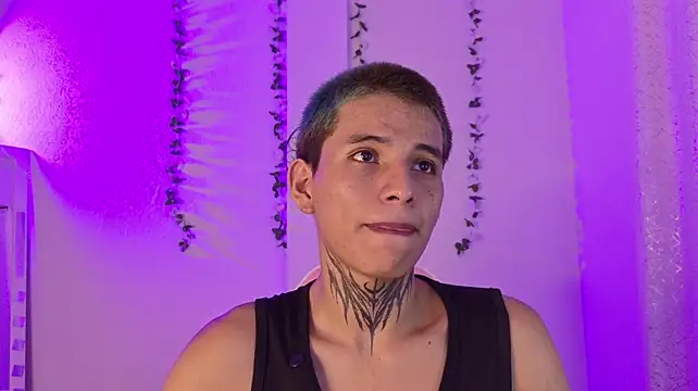 Kitsune_rei Chat XXX in diretta