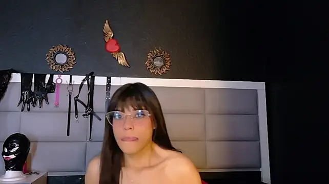 ZoeDrucker Chat XXX in diretta